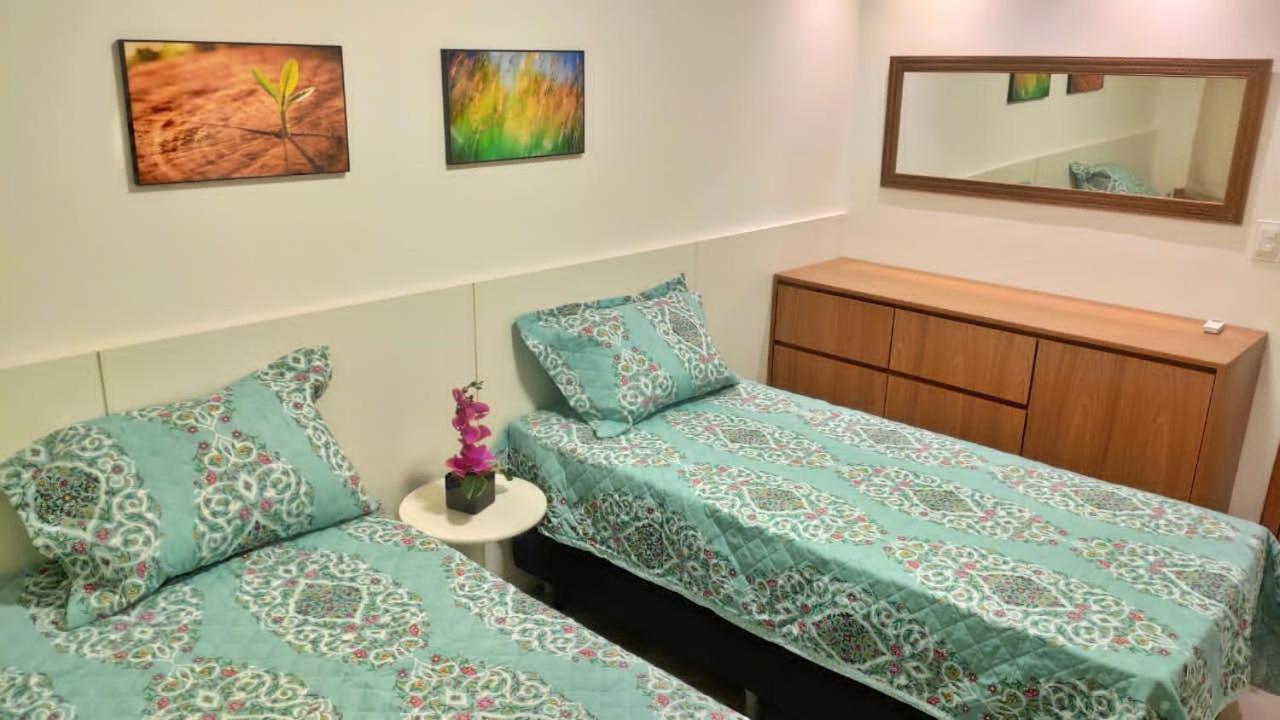 Guarajuba Porto Smeralda Village C02, Terreo - Guarajuba Temporada, Viva Mais De Uma Experiencia De Hospedagem Conosco! 130M Da Praia מראה חיצוני תמונה